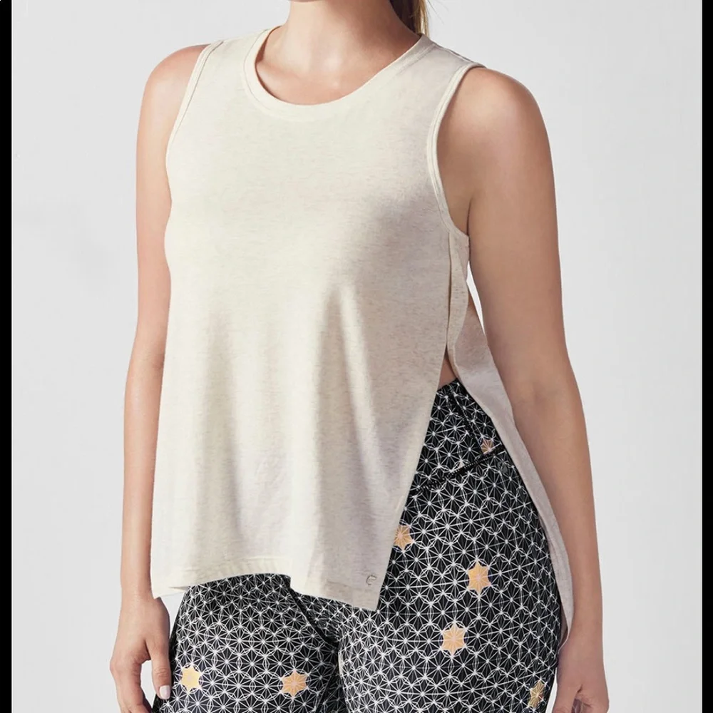 Fabletics Augusta Sandstone Top